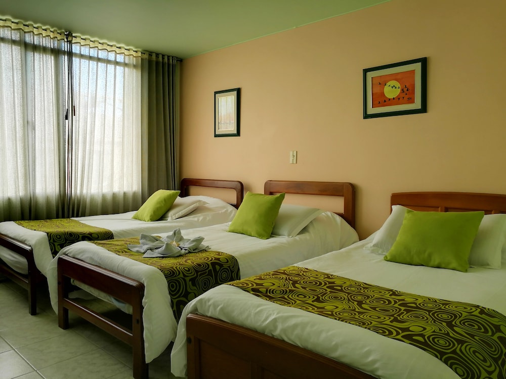 Comfort Triple Room