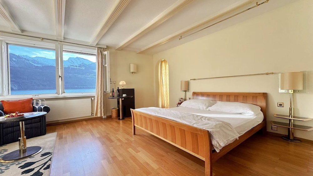Deluxe Double Room, Lake View
