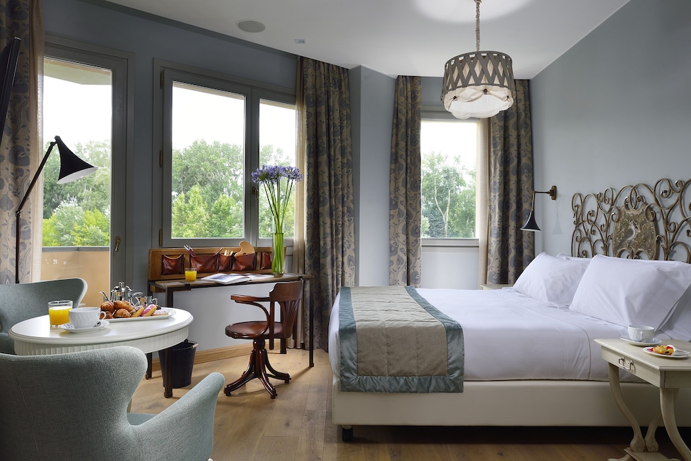 Panoramic Triple Room