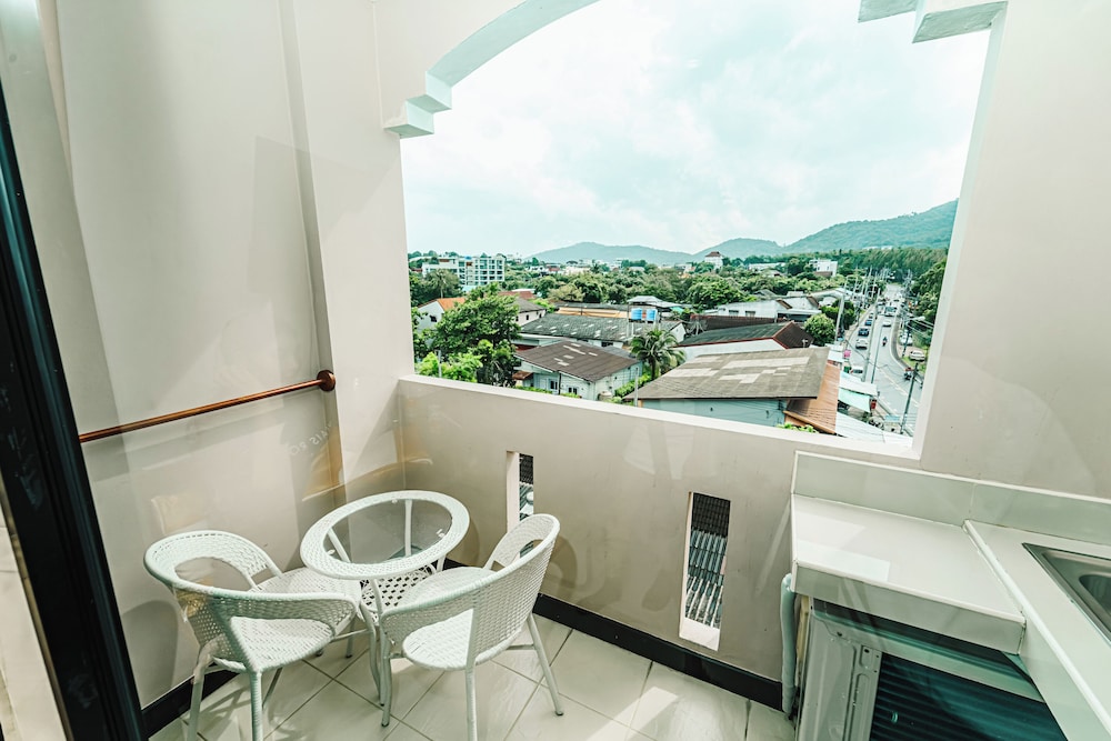 Superior Double or Twin Room, Mountain View photo 2