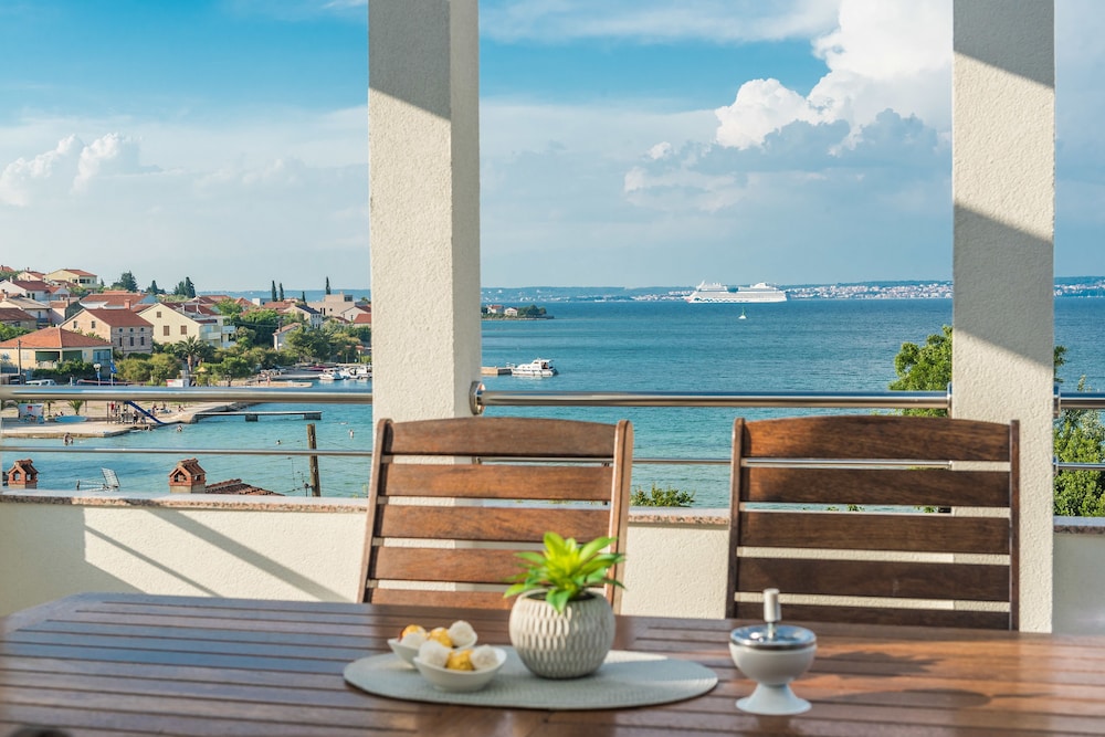 Deluxe Apartment, Sea View photo 3