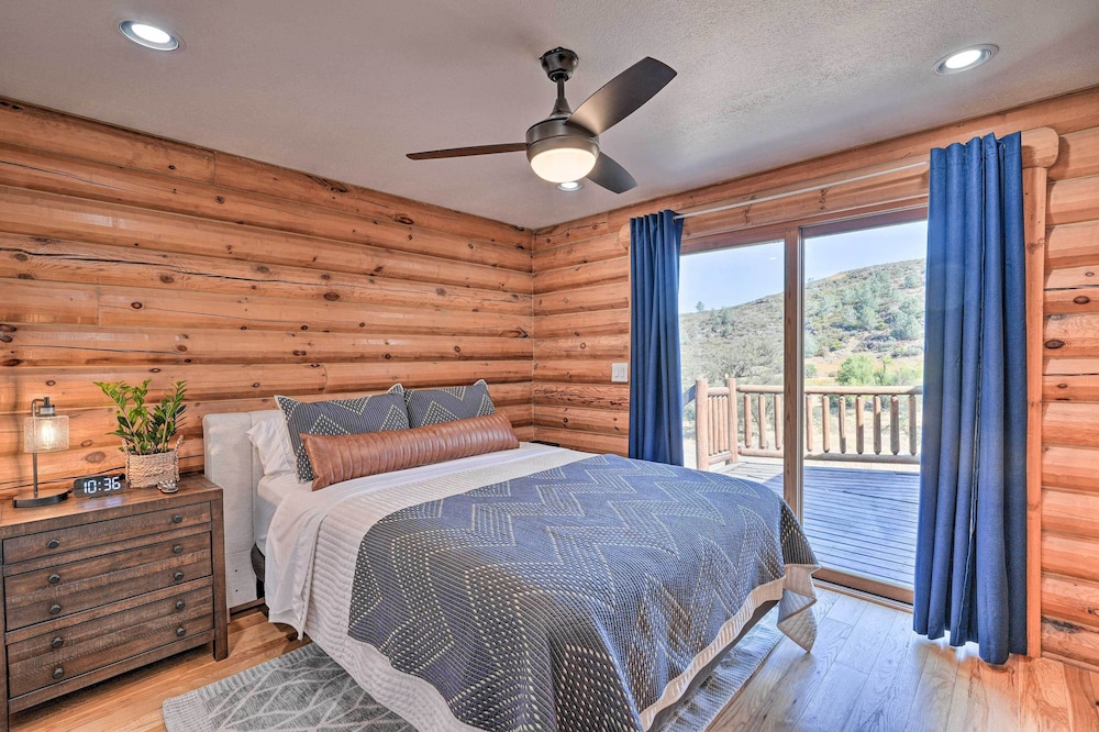 House (4 Bedrooms) photo 2