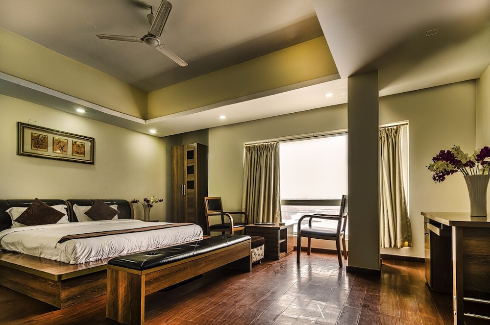 Executive Deluxe Room photo 2