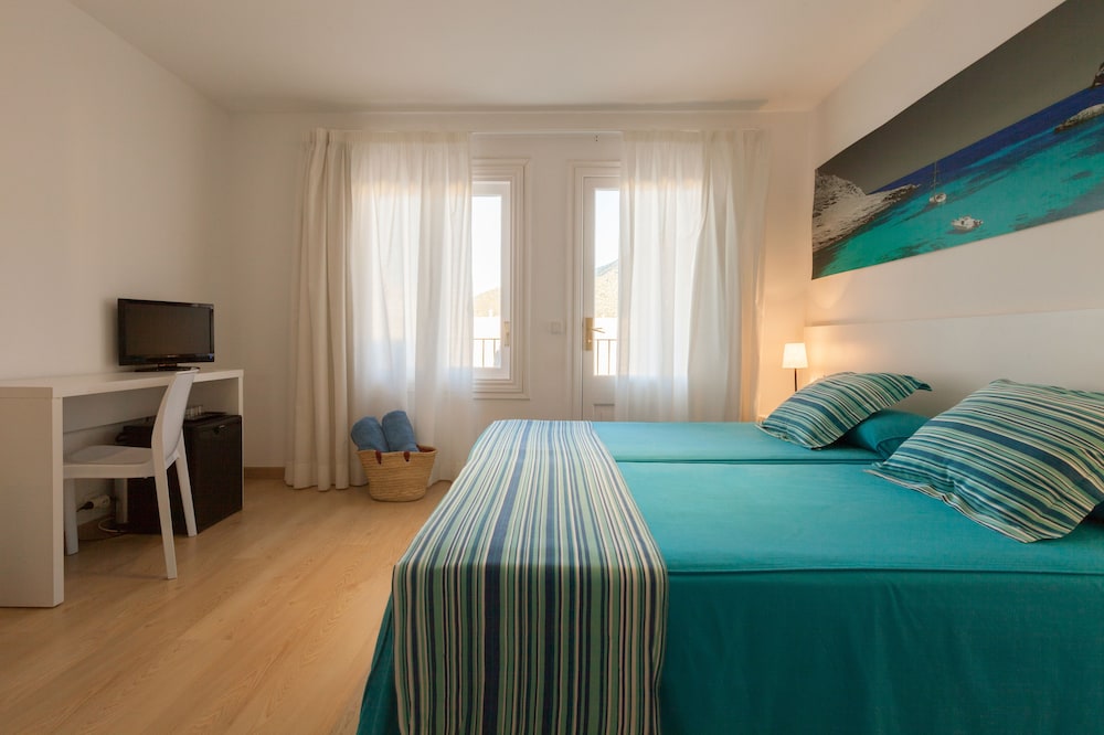 Superior Double or Twin Room, Balcony, Mountain View