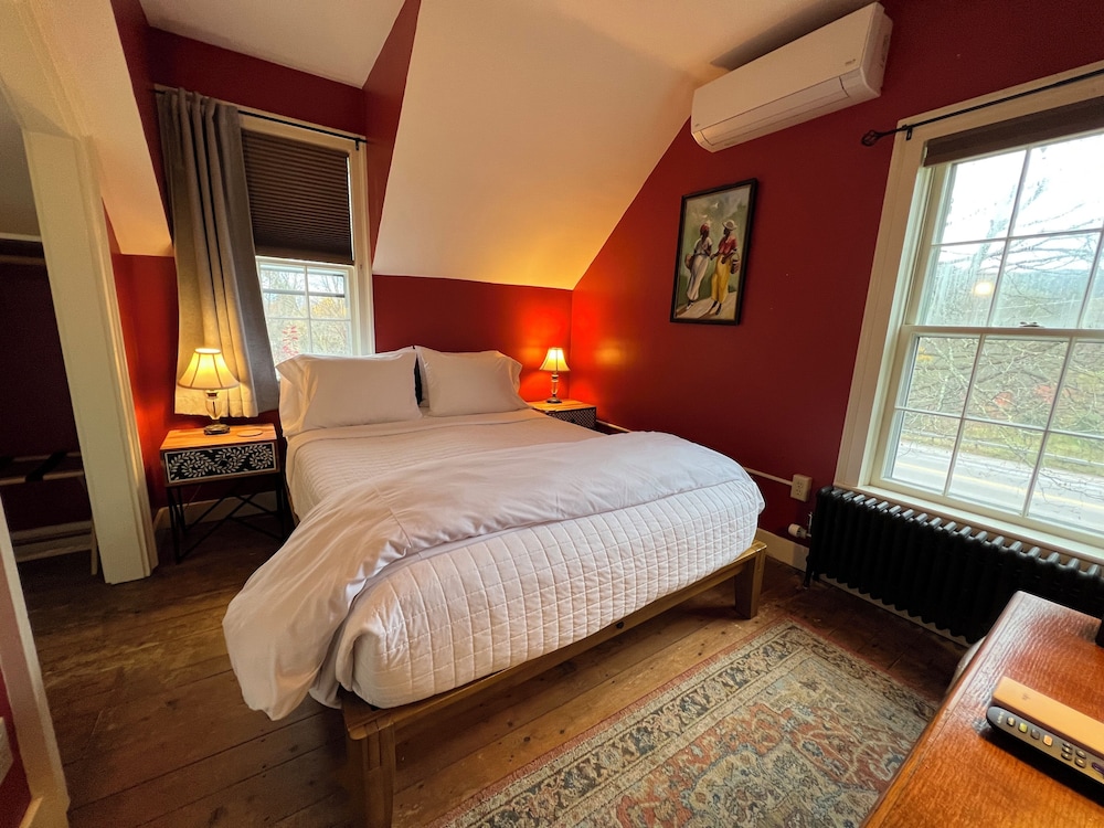 Superior Double Room, Ensuite (Addison) photo 1
