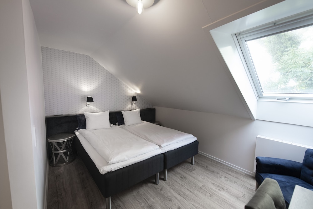 Standard Double Room - Photo 4