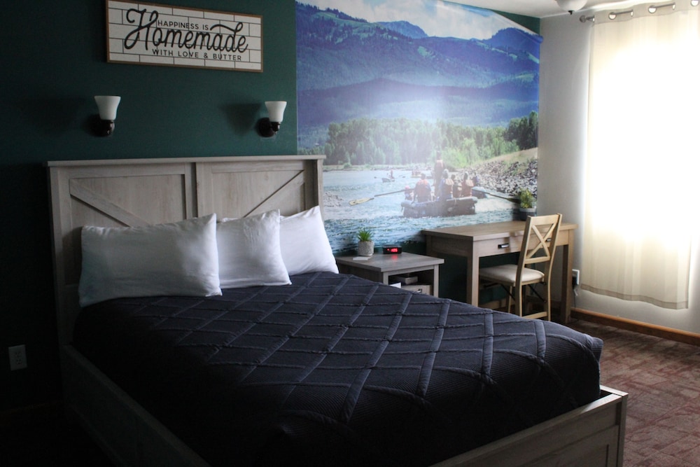 Standard Room, 1 Queen Bed - Photo 1