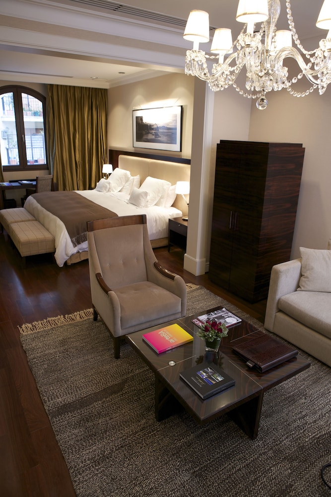 Suite (Imperiale) photo 2