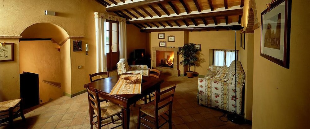 Superior Apartment, 2 Bedrooms, Fireplace, Garden View photo 2