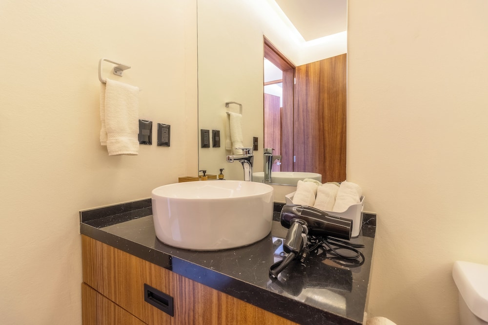 Superior Apartment, Balcony, City View photo 3