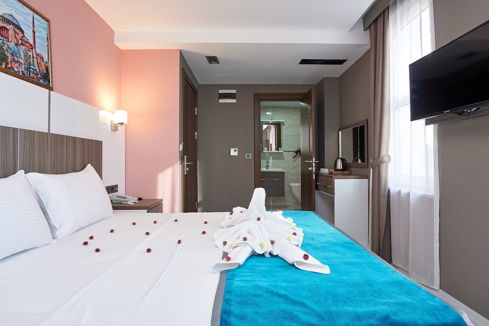 Superior Twin Room photo 2