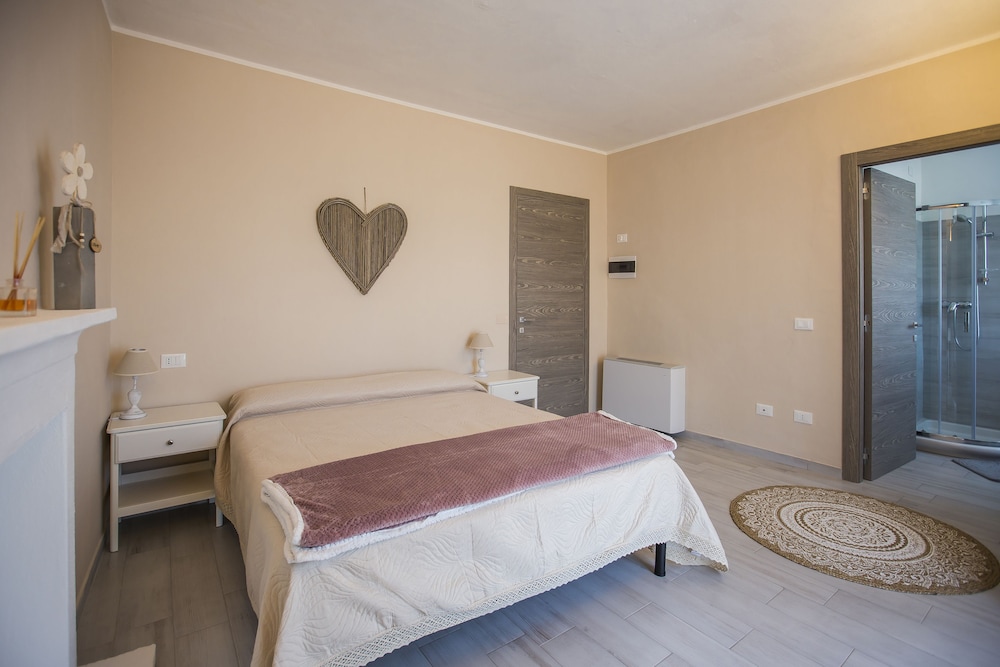 Superior Double Room - Photo 2