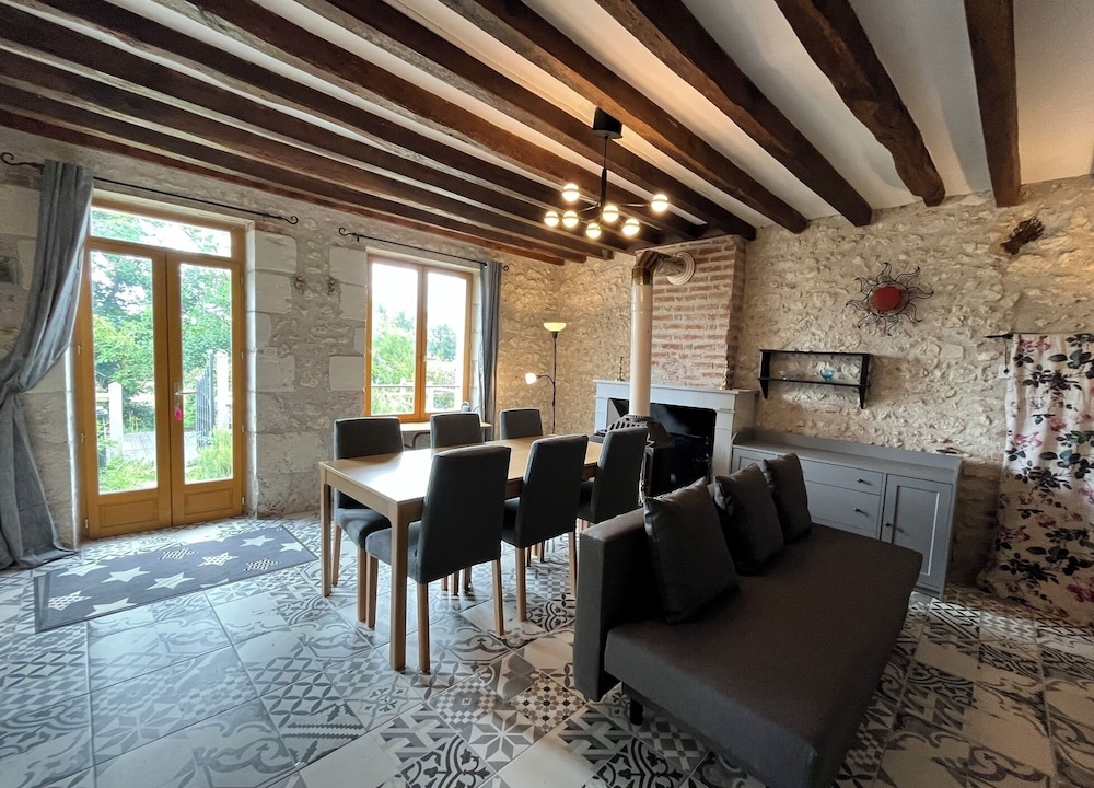 Family House photo 2