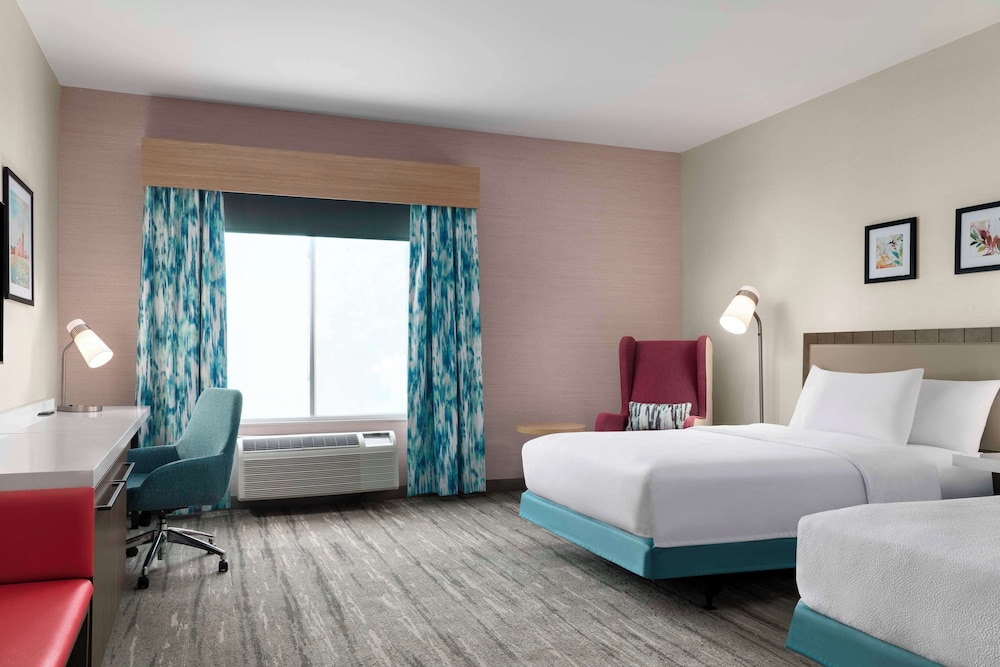 Room, 2 Double Beds, Accessible (Roll-In Shower) - Photo 2