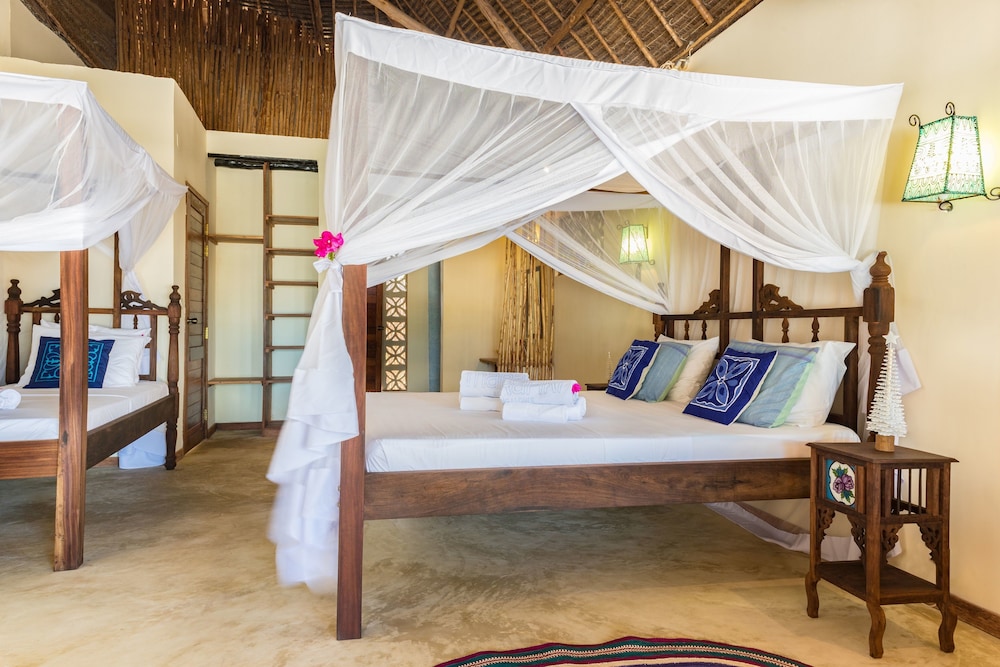 Superior Triple Room, Multiple Beds, Non Smoking, Ocean View