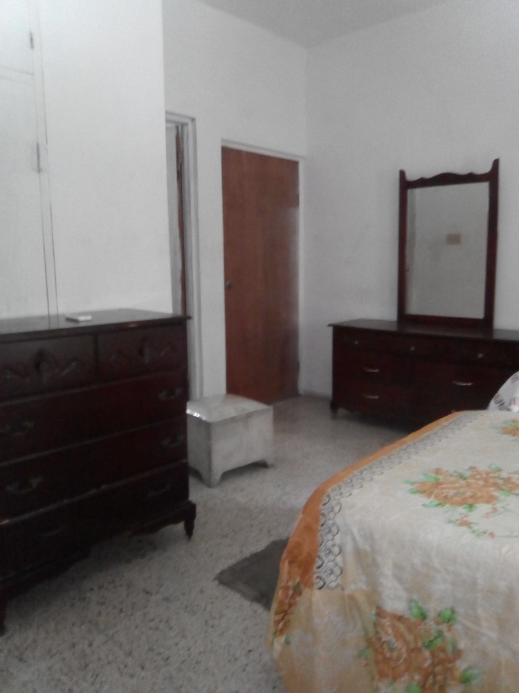 Triple Room, Multiple Beds photo 2