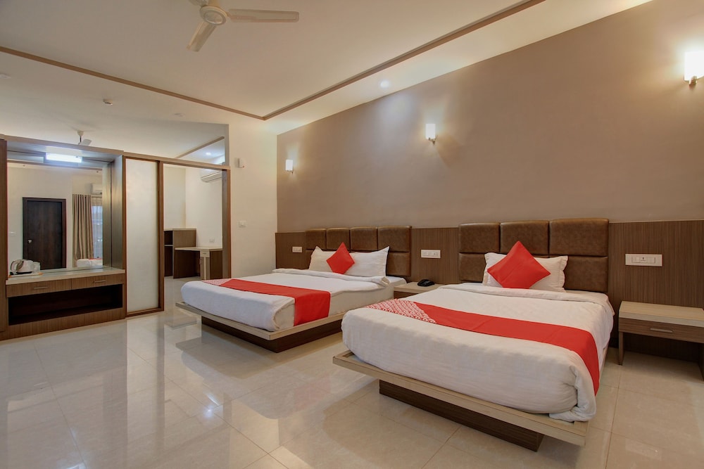 Suite, 1 Queen Bed