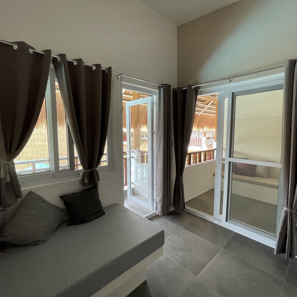 Deluxe Triple Room - Photo 17