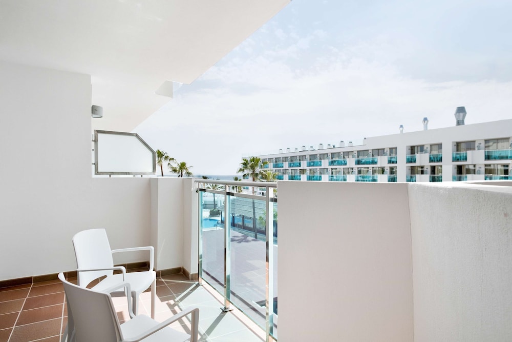 Double Room, Partial Sea View (2 adults)