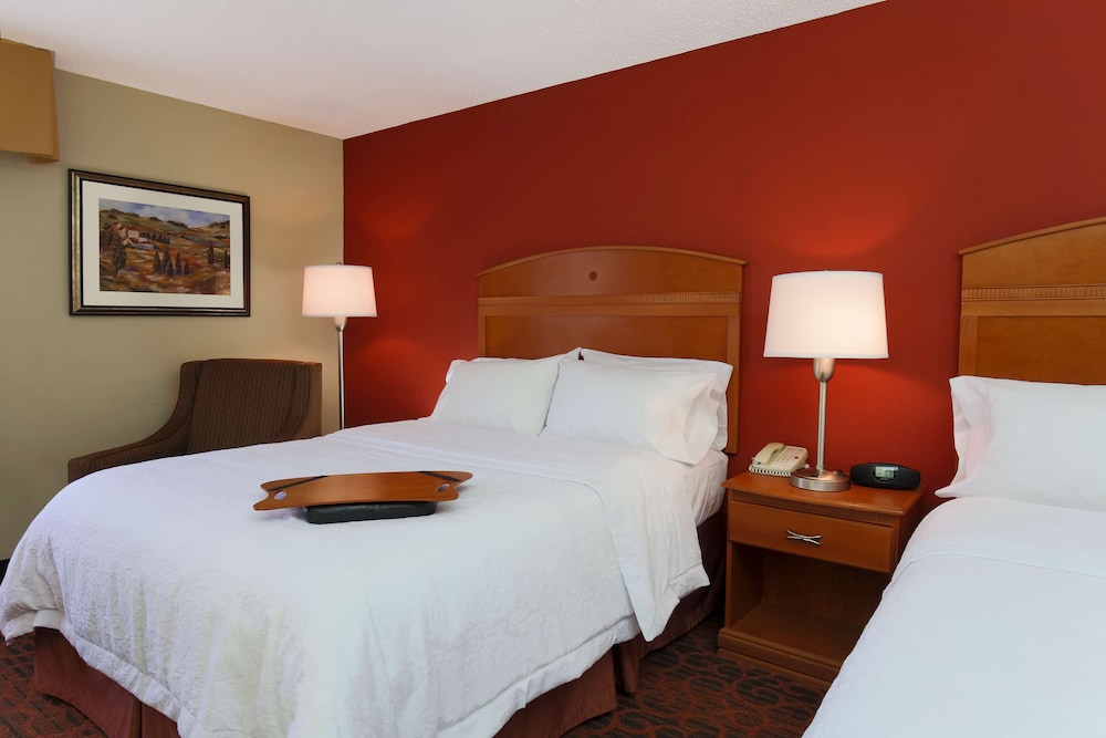 Room, 2 Queen Beds, Non Smoking - Photo 3