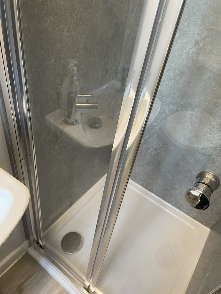Superior Double Room, Ensuite (2nd Floor) photo 2