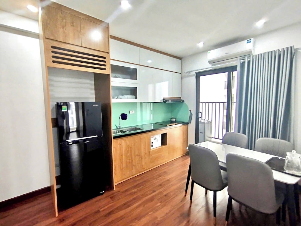 City Apartment, 3 Bedrooms photo 1