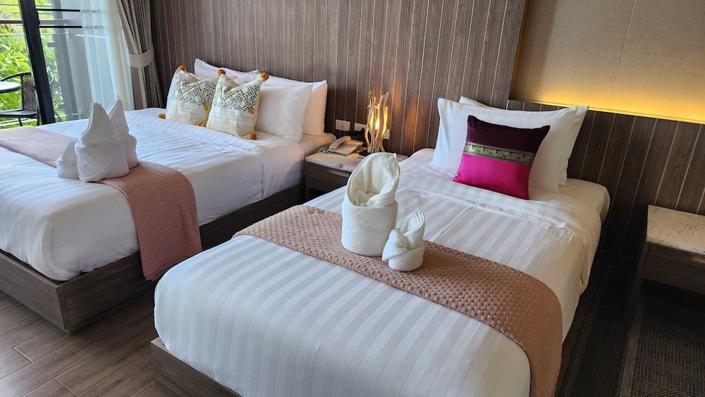 Deluxe Triple Room, Balcony