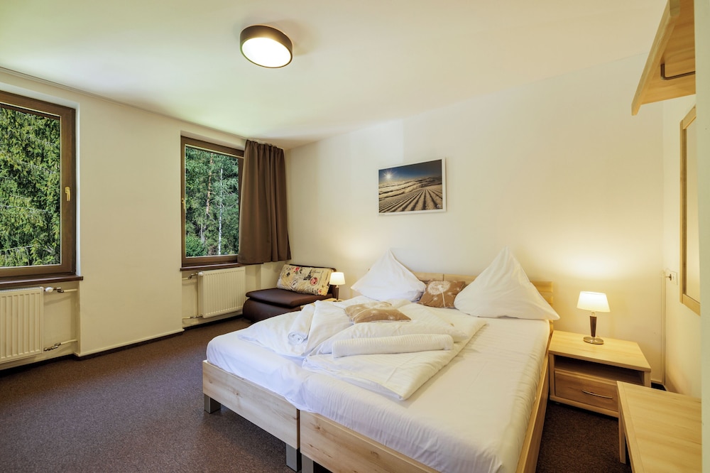 Double Room, 1 King Bed with Sofa bed photo 1