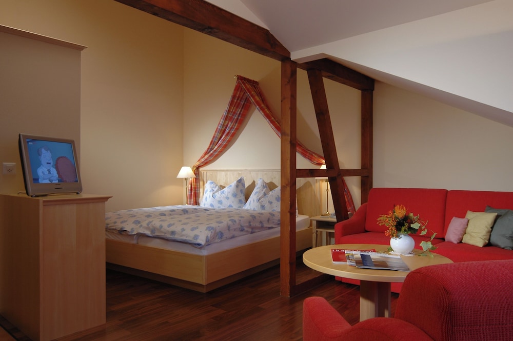 Wellness Room with private steam bath photo 1