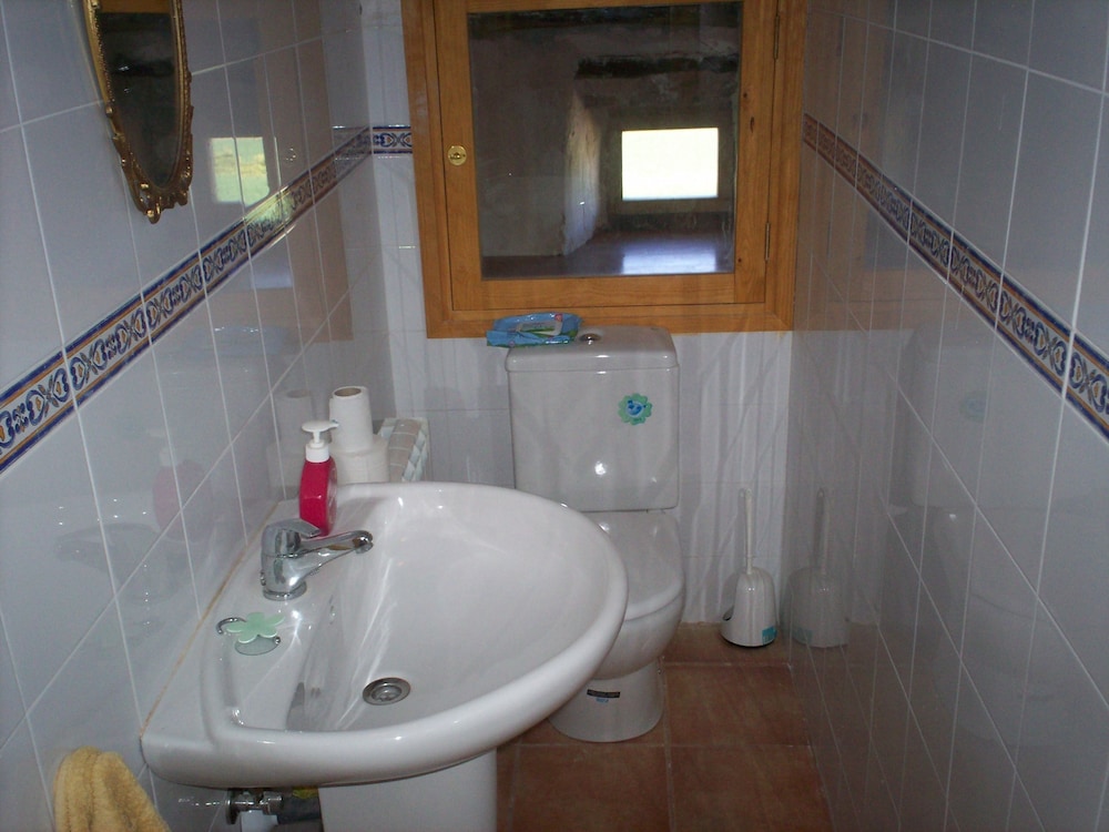 Romantic Double Room, Shared Bathroom photo 2