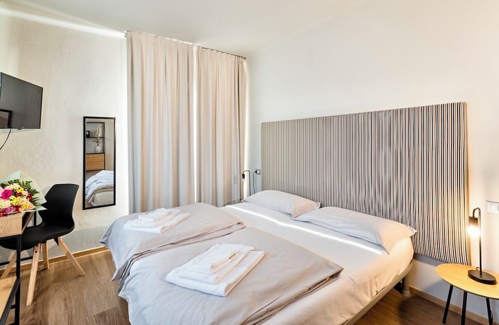 Classic Double or Twin Room