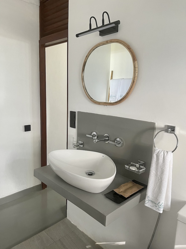 Standard Double Room, Ocean View photo 2