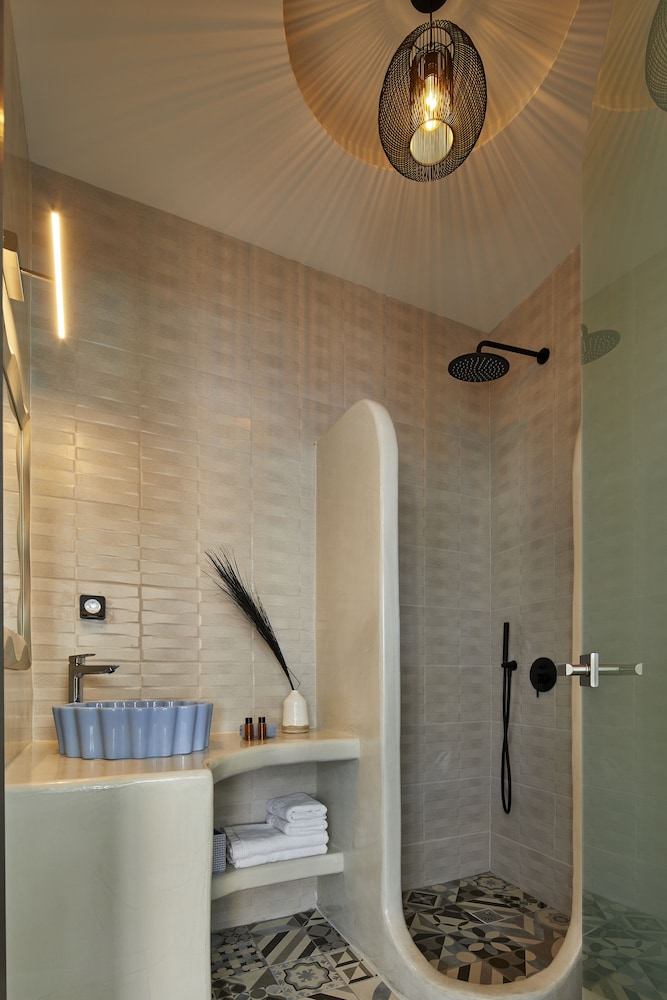 Executive Suite, Hot Tub (Outdoor) - Photo 82