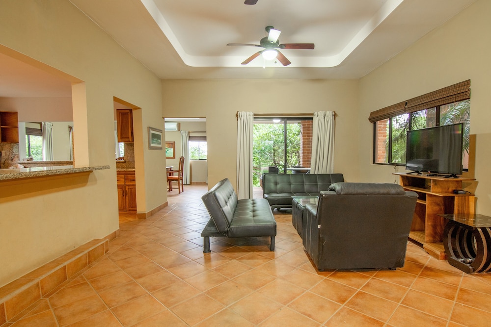 House, 3 Bedrooms, Kitchen, Ocean View photo 3