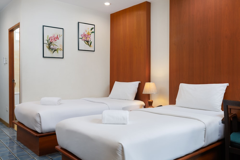 Standard Twin Room photo 3