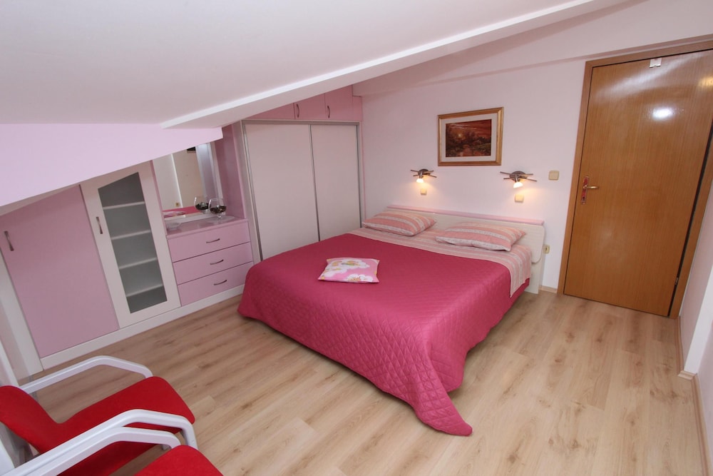 Apartment, 2 Bedrooms, Sea View