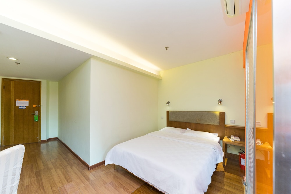 Standard Room, 1 Double Bed