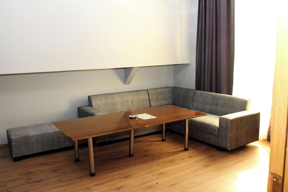 Luxury Suite photo 2