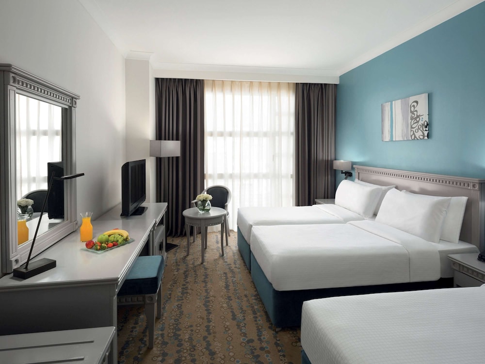 Superior Room, 3 Twin Beds - Photo 2
