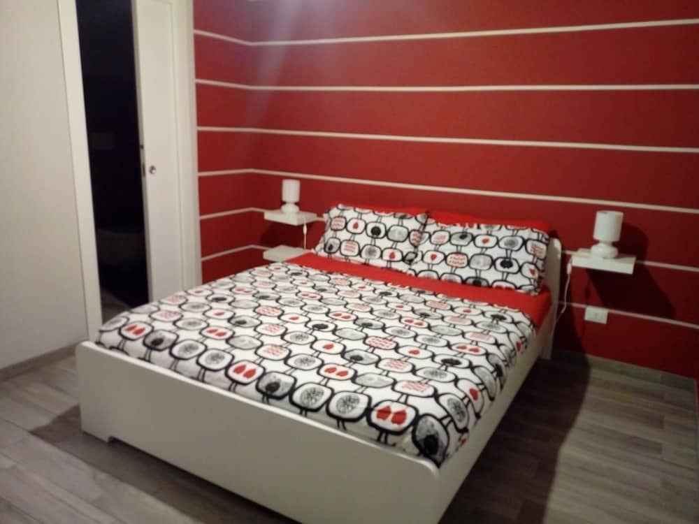 Double Room, Balcony (Rossa) photo 3