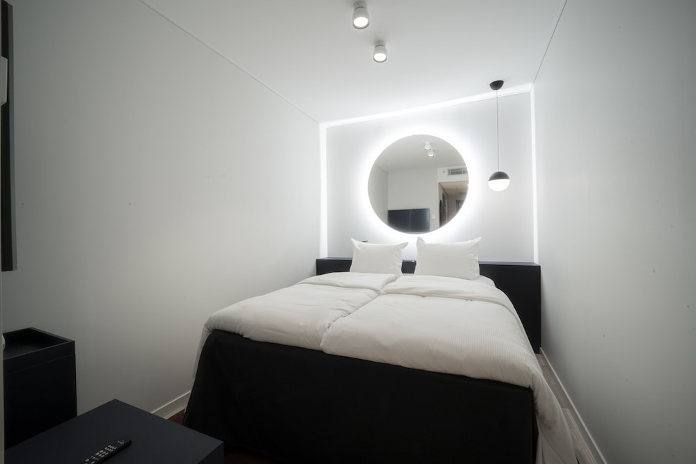 Double Room (Compact) photo 2