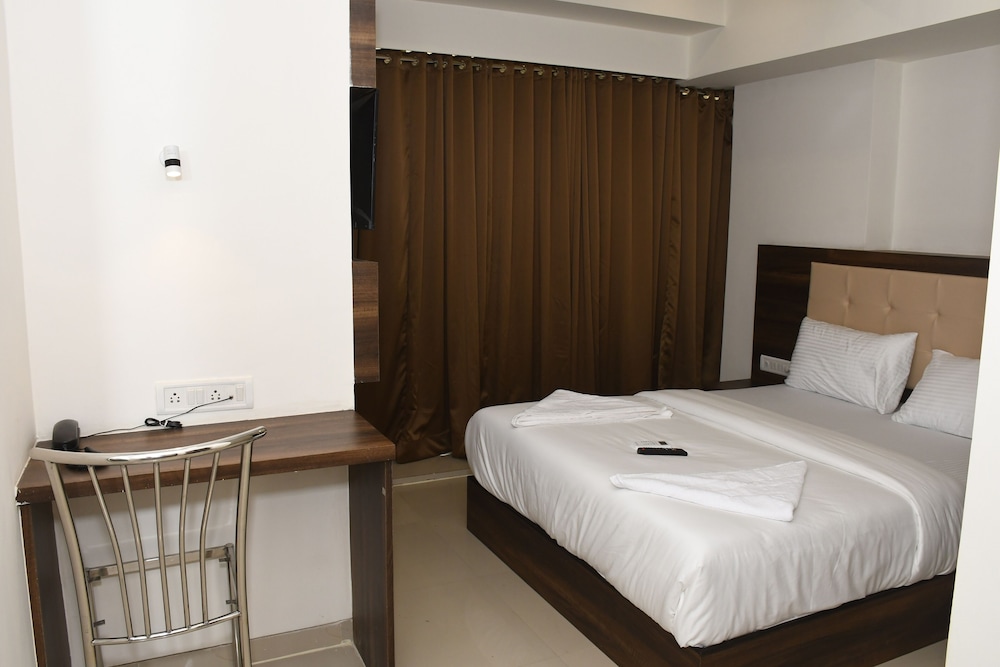 Standard Room - Photo 10