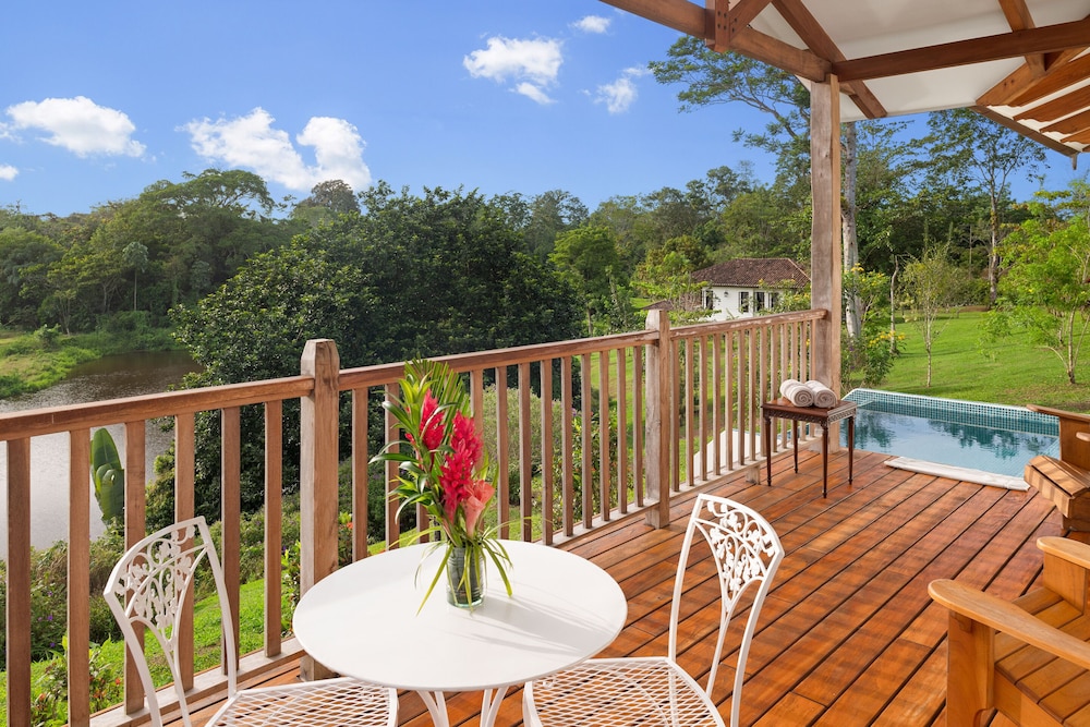 Junior Suite, 2 Queen Beds, Private Pool, Garden View (Junior Suite w/Jac. or PP) photo 2