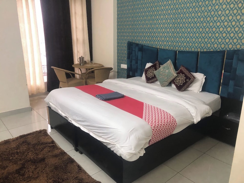 Deluxe Double Room, City View photo 1