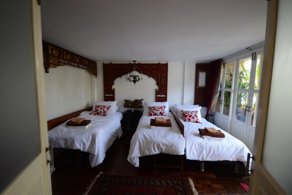 Deluxe Twin Room photo 3