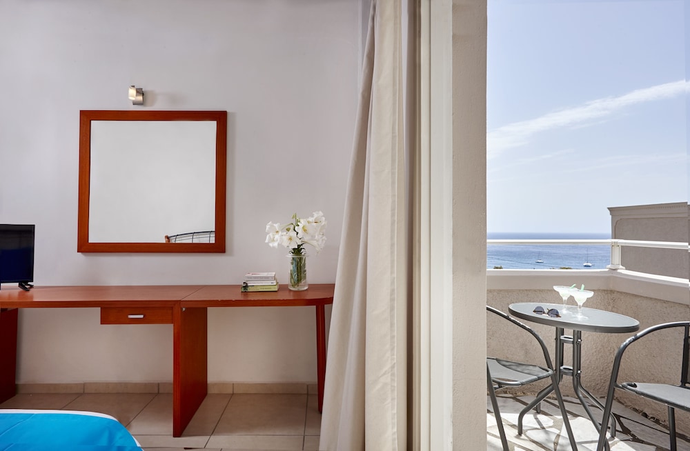 Classic Room, 1 Bedroom - Photo 3