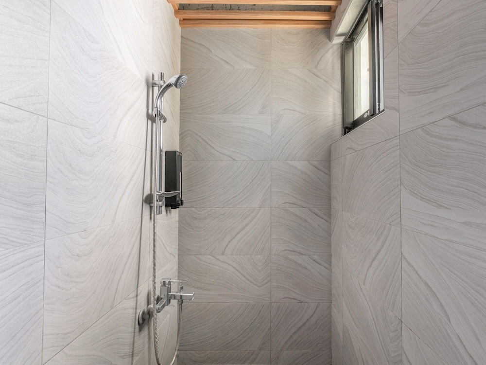 Standard Double Room - Photo 2