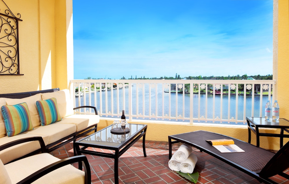 Junior Suite, 2 Queen Beds, Bay View - Photo 3