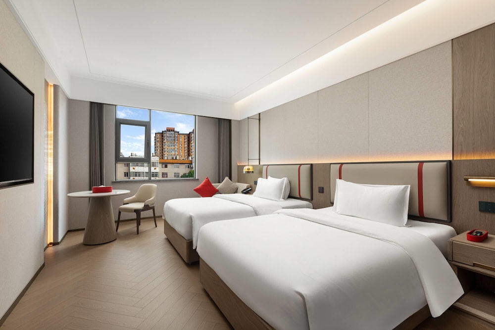 Deluxe Room, 2 Twin Beds, Non Smoking
