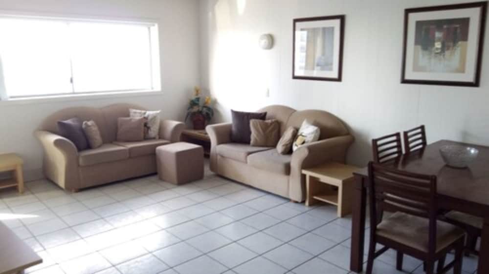 Economy Apartment, 2 Bedrooms, Ocean View photo 3